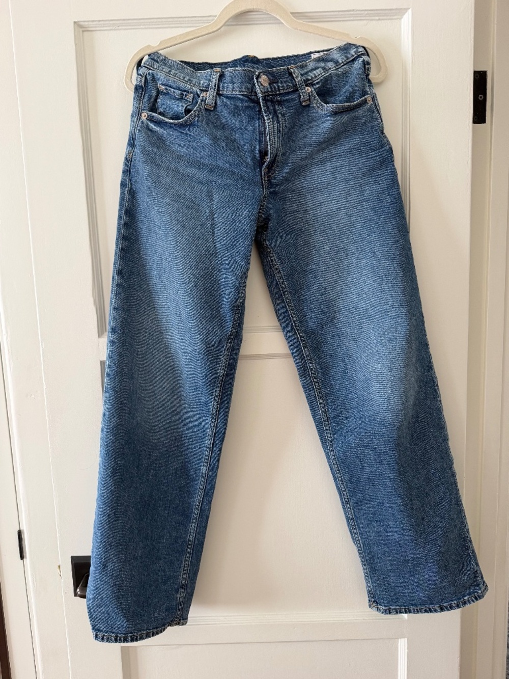 Low Rise '90s Loose Jeans - Size 0